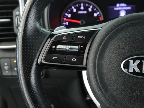 Used 2020 Kia Sportage S image 10