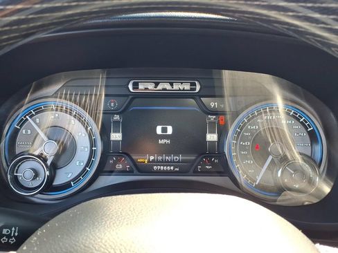 Used 2019 RAM 1500 Limited AWD/4WD image 6