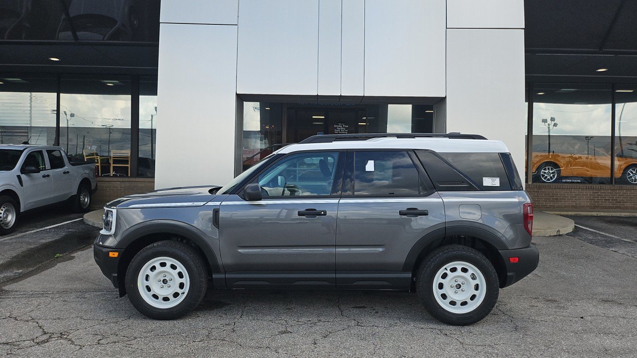 New 2026 Ford Bronco Sport Heritage w/ Convenience Package AWD/4WD image 3