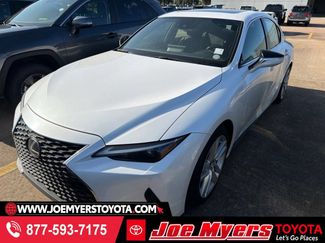 Used 2023 Lexus IS 300 w/ Comfort Package RWD video 1