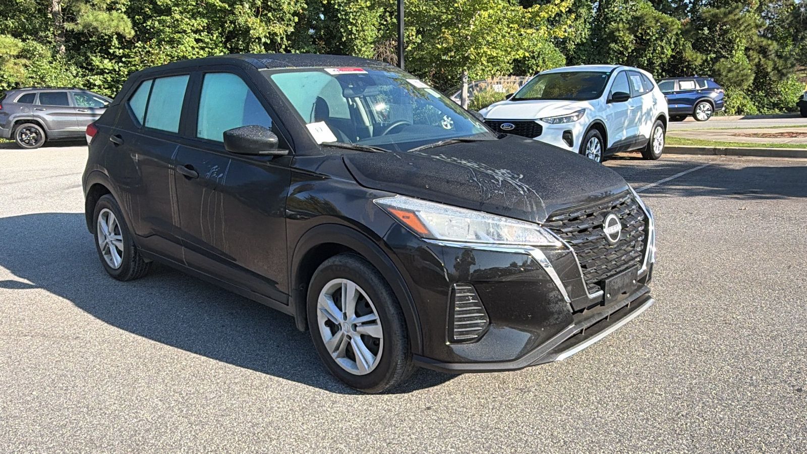 Used 2025 Nissan Kicks Play S FWD image 5