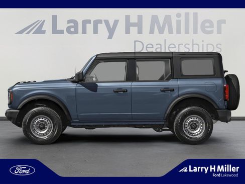 New 2025 Ford Bronco 4-Door AWD/4WD image 3