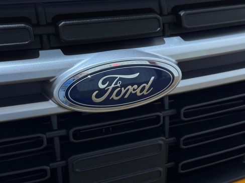 Used 2022 Ford Maverick Lariat w/ Lariat Luxury Package image 52