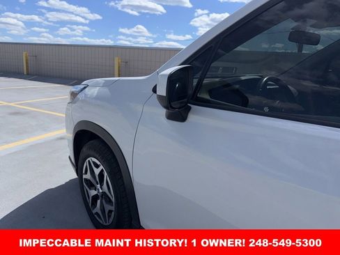 Used 2023 Subaru Forester Premium AWD/4WD image 12