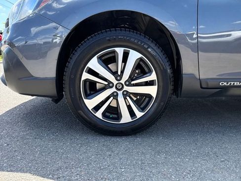 Used 2019 Subaru Outback 2.5i Limited AWD/4WD image 27