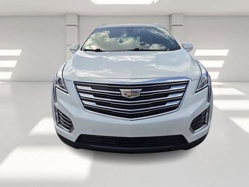 Used 2019 Cadillac XT5 Luxury image 3