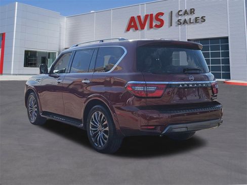 Used 2023 Nissan Armada Platinum w/ Captain's Chairs Package image 3