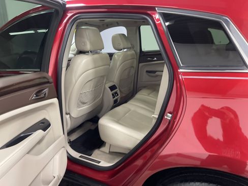 Used 2014 Cadillac SRX Luxury w/ Driver Awareness Package FWD image 13