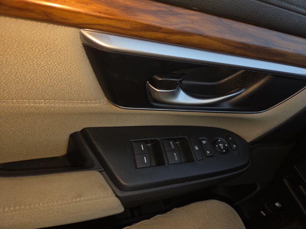 Used 2022 Honda CR-V EX image 13