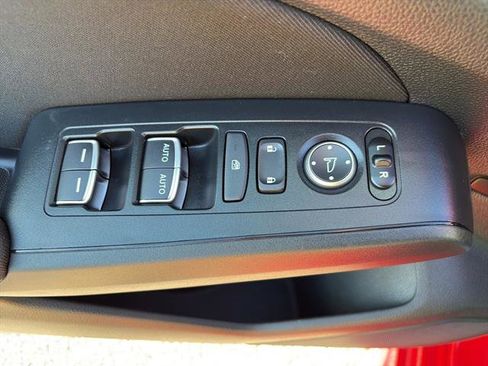 Used 2025 Honda Civic Sport image 14