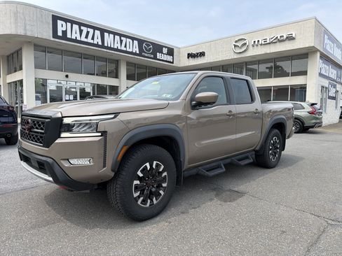 Used 2024 Nissan Frontier PRO-4X w/ Pro Convenience Package AWD/4WD image 3
