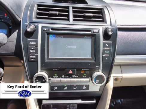 Used 2012 Toyota Camry LE FWD image 37