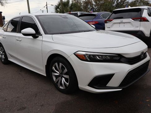 Used 2023 Honda Civic LX image 3