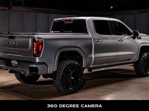 Used 2024 GMC Sierra 1500 Denali AWD/4WD image 10