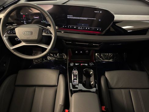 New 2025 Audi Q6 e-tron Premium Plus image 12