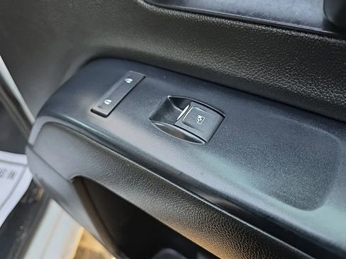 Used 2019 GMC Sierra 3500 4x4 Crew Cab image 19