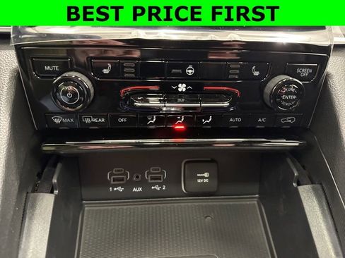 New 2025 Jeep Grand Cherokee Altitude AWD/4WD image 30