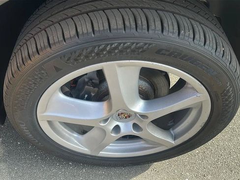 Used 2006 Porsche Cayenne AWD/4WD image 17
