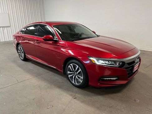 Used 2020 Honda Accord EX image 1
