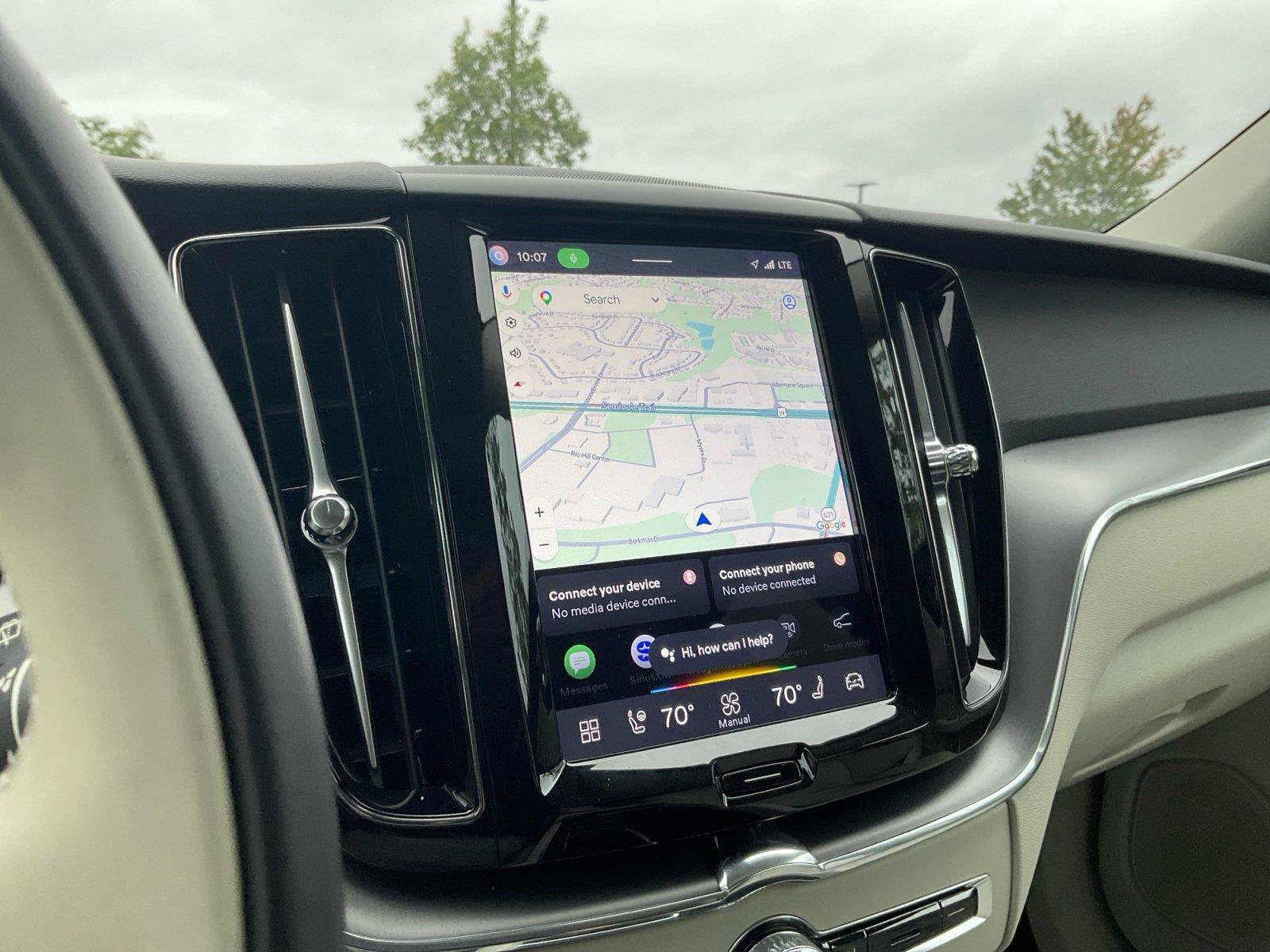 Certified 2025 Volvo XC60 B5 Core AWD/4WD image 18