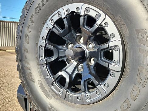 Used 2025 Ford Bronco Raptor w/ Interior Carbon Fiber Pack image 15