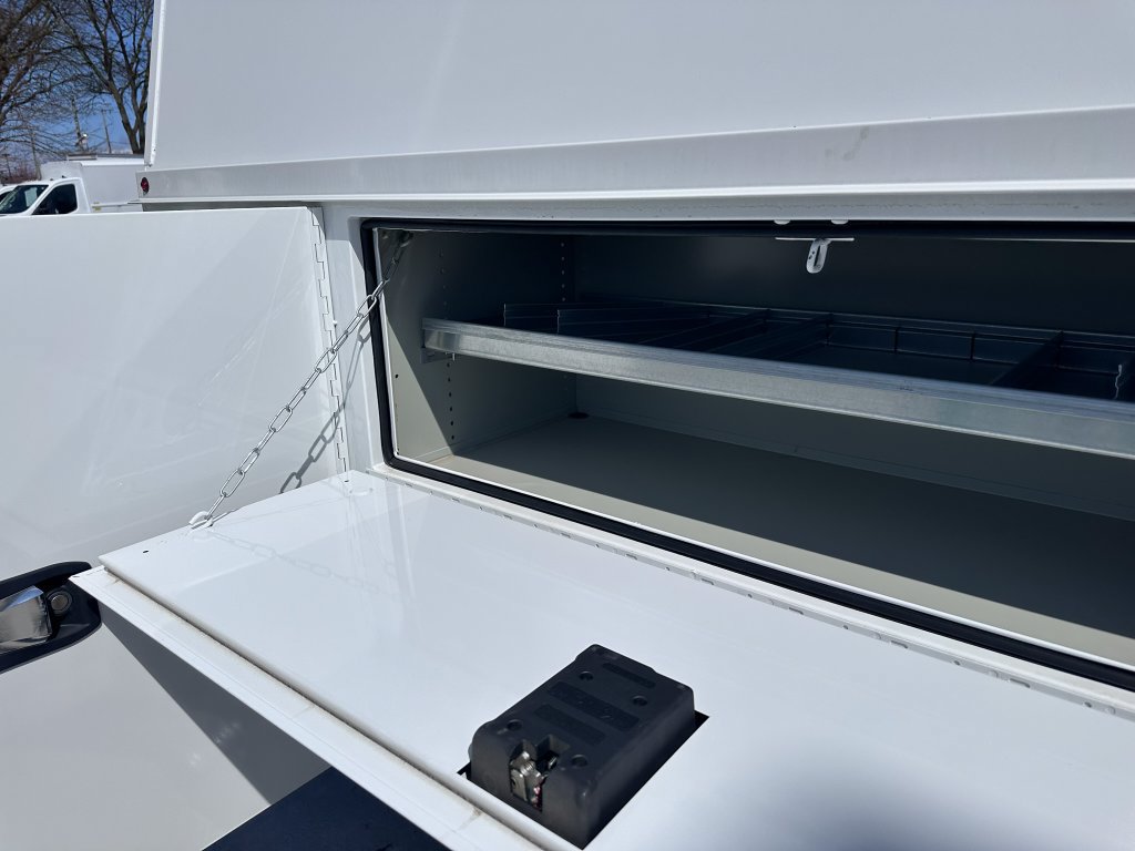 New 2024 Ford F550 4x4 Regular Cab Super Duty image 62