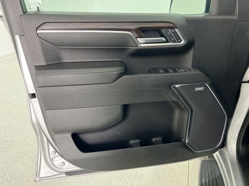 Used 2022 GMC Sierra 1500 SLT w/ SLT Premium Plus Package image 19
