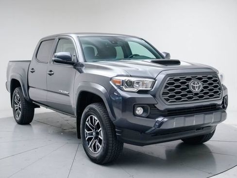Used 2021 Toyota Tacoma TRD Sport AWD/4WD image 7