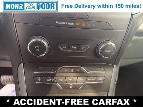 Used 2020 Ford Edge SE image 20