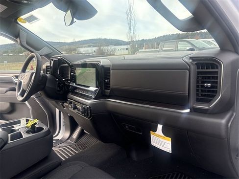 New 2026 Chevrolet Silverado 1500 LT image 30