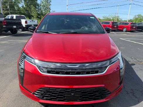 New 2027 Chrysler Pacifica Select w/ Family Tech Group FWD image 3