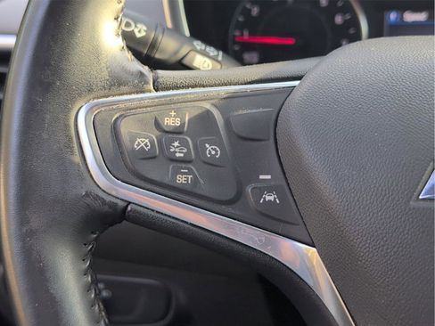 Used 2022 Chevrolet Equinox LT image 31