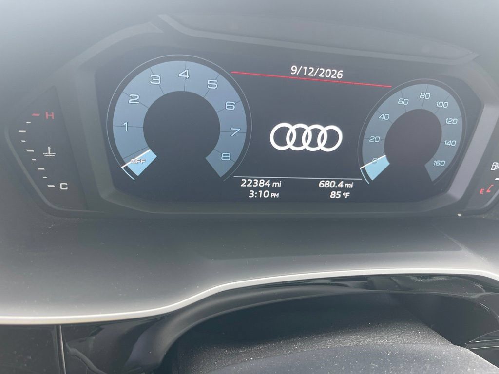 Used 2023 Audi Q3 2.0T Premium Plus w/ Premium Plus Package AWD/4WD image 7