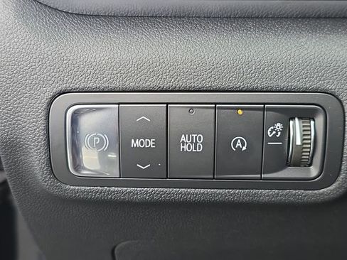 New 2026 GMC Terrain Elevation w/ Elevation Premium Package FWD image 18