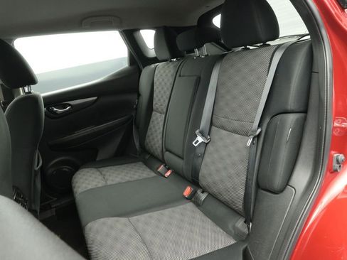 Certified 2022 Nissan Rogue Sport SV AWD/4WD image 23