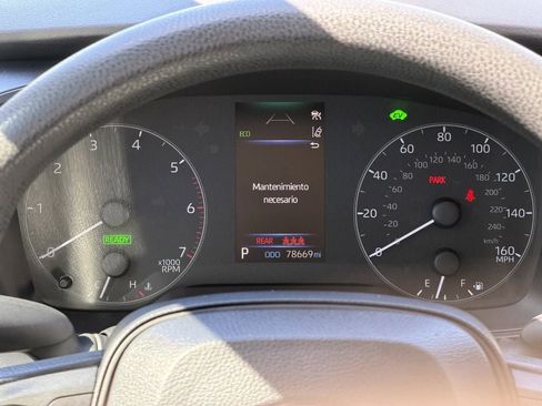 Used 2024 Toyota Corolla LE FWD image 16