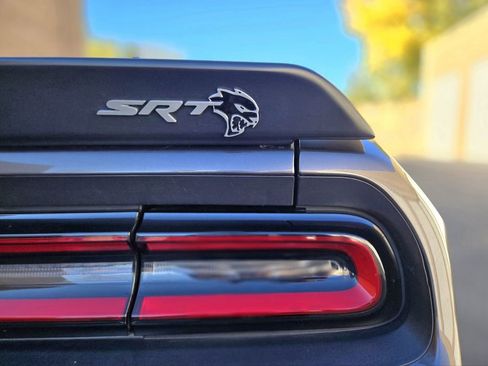 Used 2020 Dodge Challenger SRT Hellcat image 9