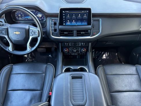 Used 2024 Chevrolet Tahoe Premier AWD/4WD image 15