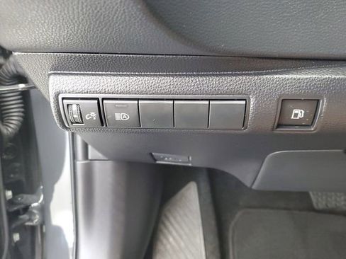 Used 2023 Toyota Corolla LE image 29