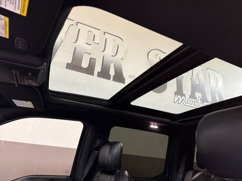 Used 2018 Ford F150 Raptor w/ Equipment Group 802A Luxury image 21