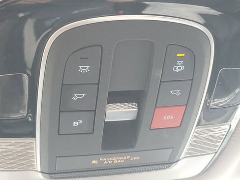 Used 2025 Hyundai Palisade SEL AWD/4WD image 32