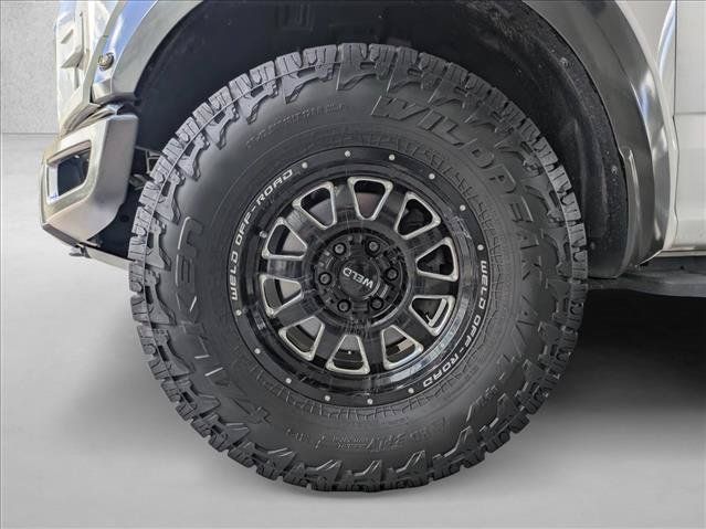 Used 2018 Ford F150 Raptor w/ Equipment Group 802A Luxury AWD/4WD image 12