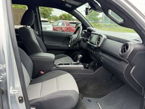 Used 2023 Toyota Tacoma TRD Sport w/ Advanced Technology Package AWD/4WD image 12