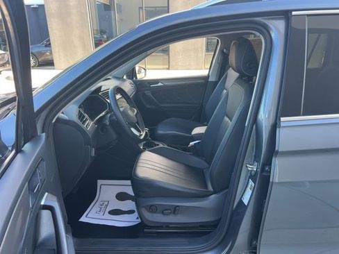 Certified 2023 Volkswagen Tiguan SE image 24