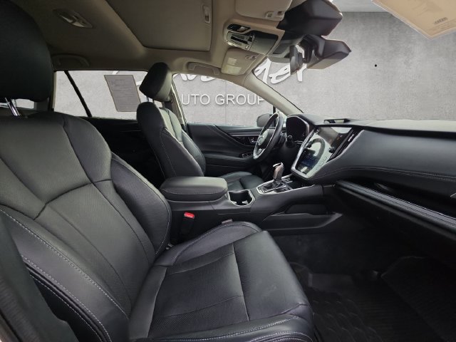Used 2024 Subaru Outback Touring AWD/4WD image 24