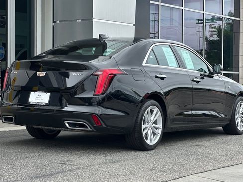 Used 2023 Cadillac CT4 Luxury w/ Cold Weather Package RWD image 4