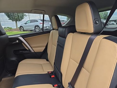 Used 2018 Toyota RAV4 Limited w/ Advanced Technology Package AWD/4WD image 35