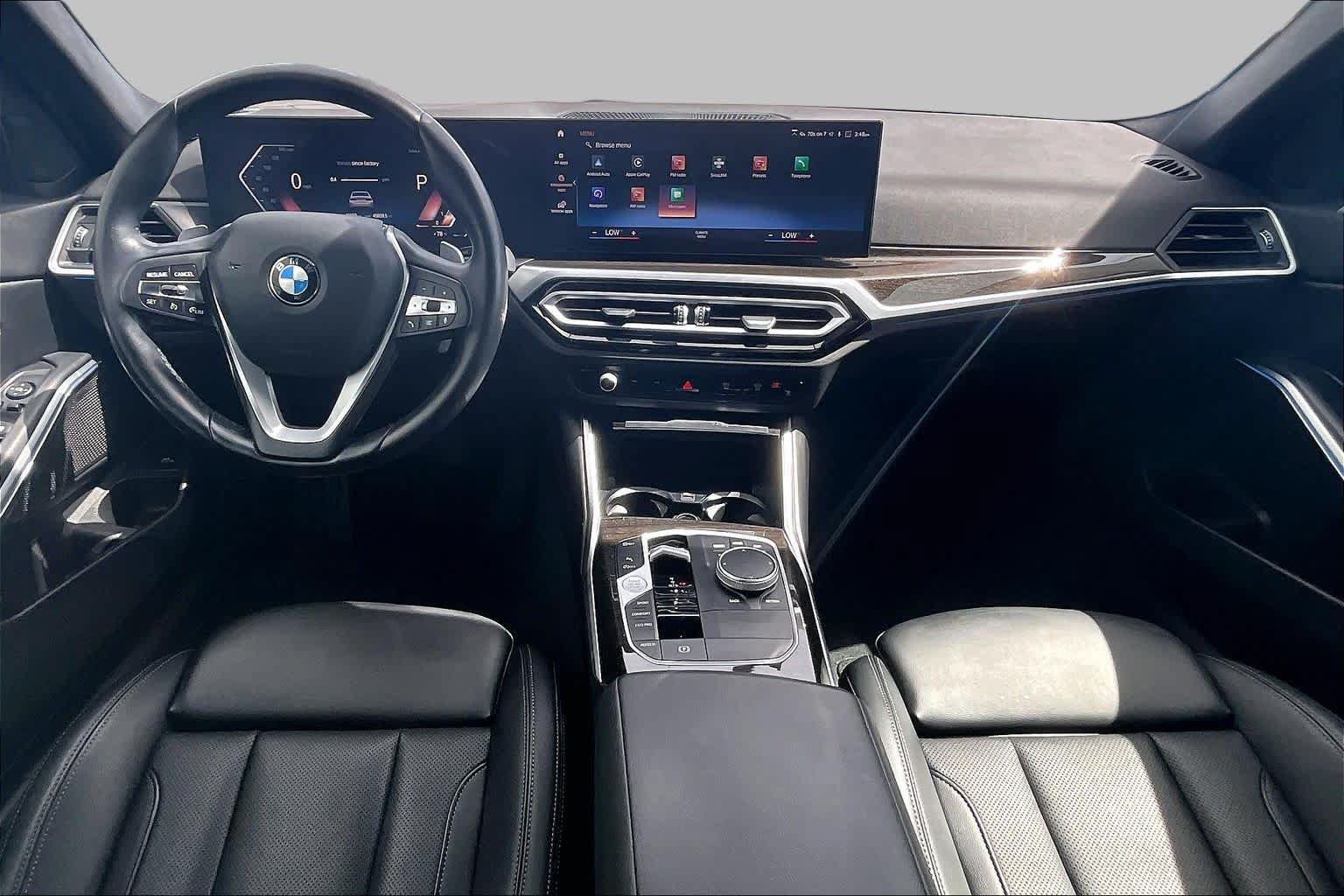 Used 2023 BMW 330i Sedan w/ Driving Assistance Package RWD image 16
