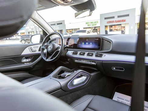 Used 2024 Mercedes-Benz GLE 450 4MATIC image 19