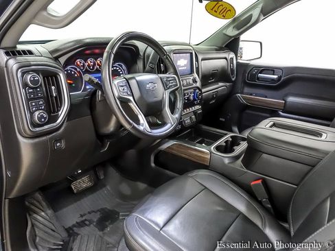 Used 2021 Chevrolet Silverado 1500 LT Trail Boss w/ Convenience Package II AWD/4WD image 15